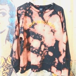 GAP Sweatshirt
